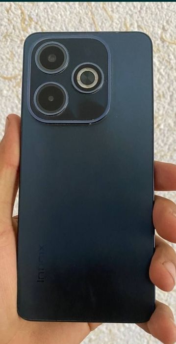 Infinix hot 40 i holati oʻttayam giniq karobka bor
