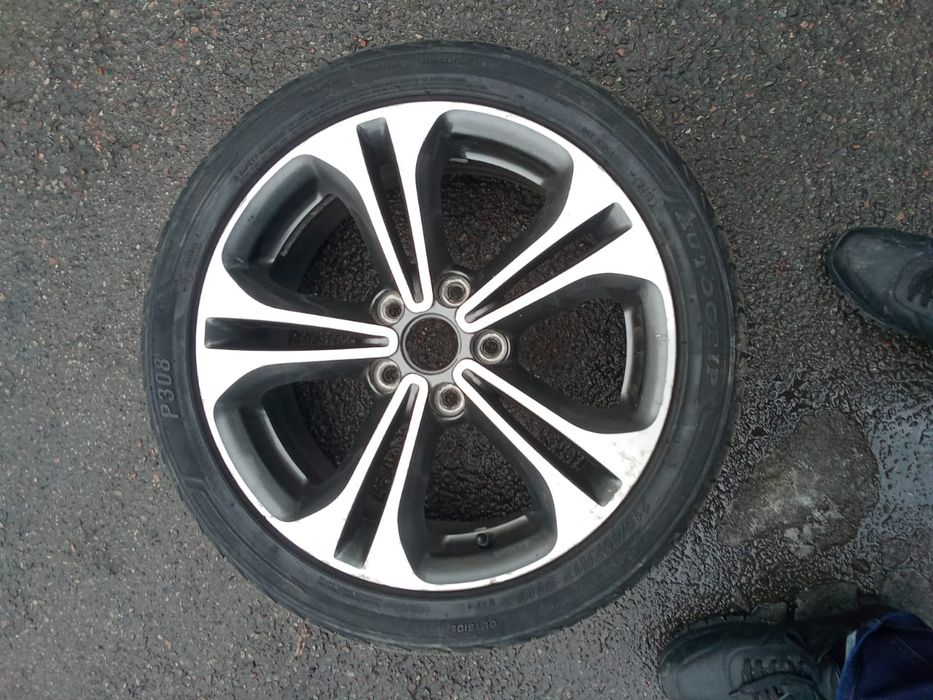 Продам диск и шины вместе