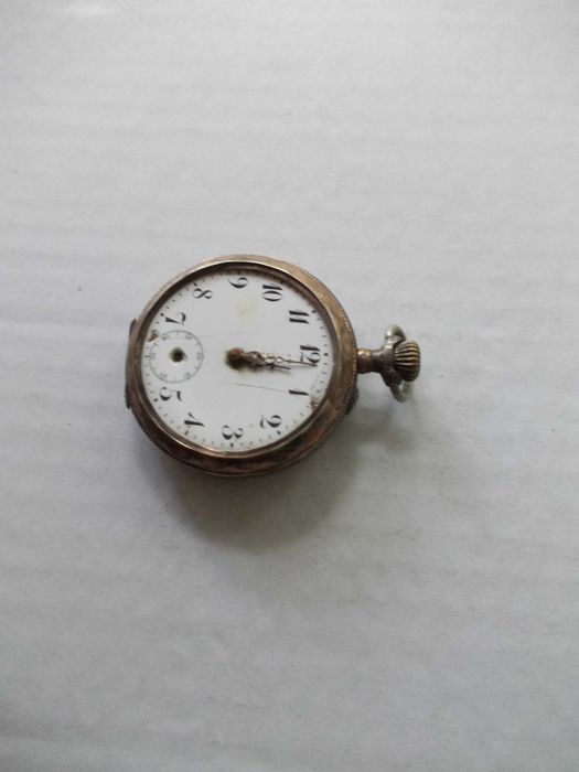 Ceas vechi din argint de buzunar defect A