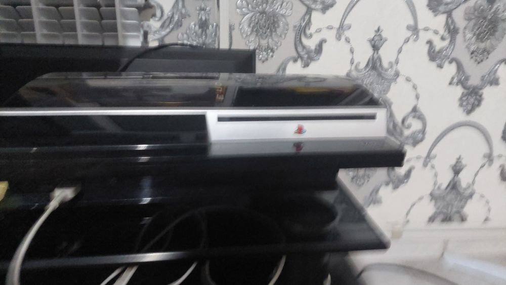 Ps 3 сотилади яхши нархда