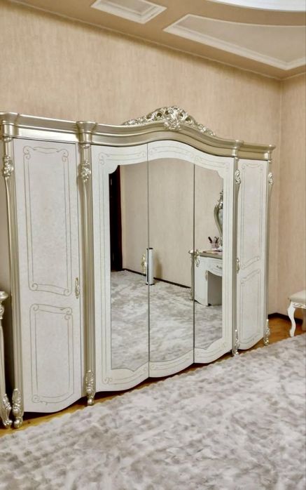 Спальная гарнитура