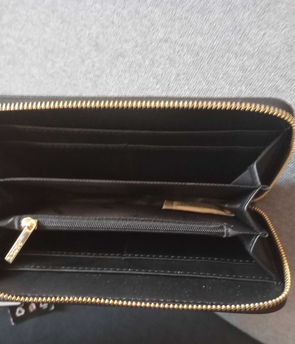 Дамски портфейл Mexx. Черен.