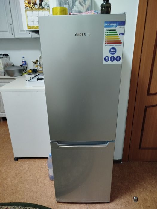 Продам холодильник