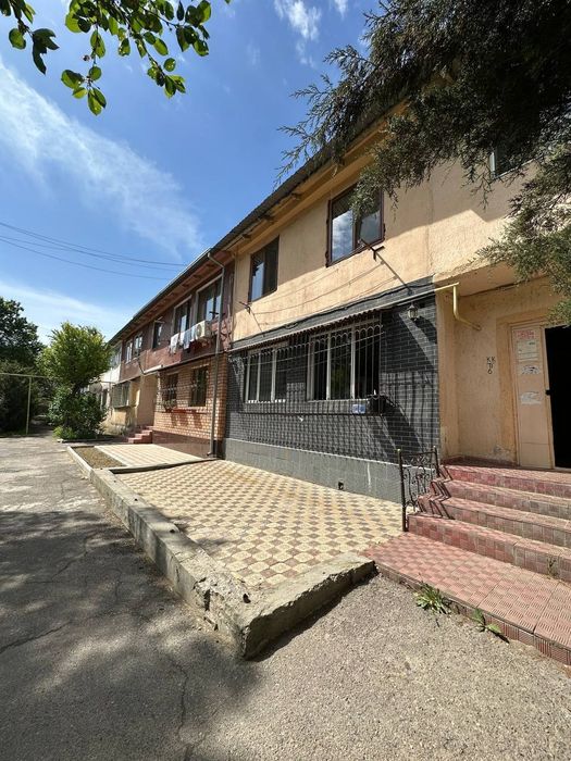 Сдаётся двухкомнатная квартира