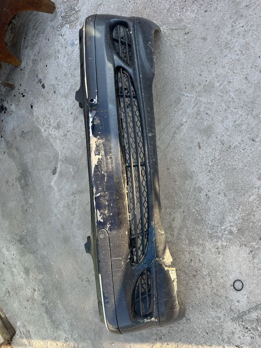 Бампер сатылады W220 mercedes