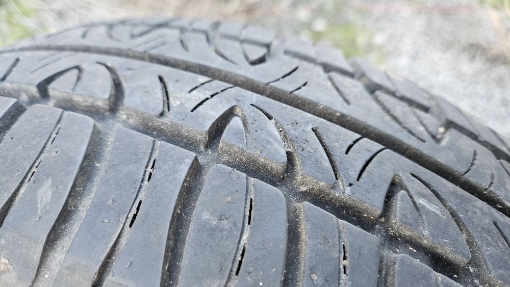 2бр гуми 175 70 14 семперит semperit