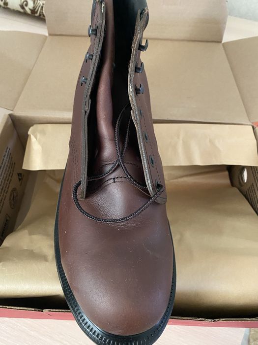 Спец ботинка размер 43 -44новые