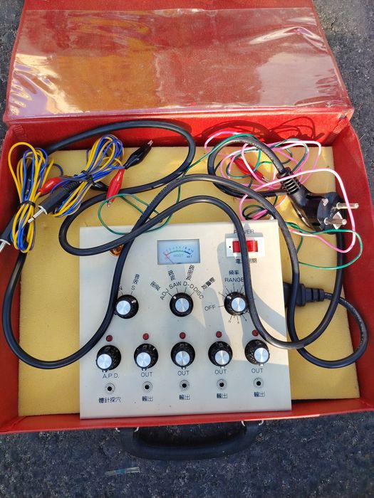 Aparat electro acupunctură și stimulare