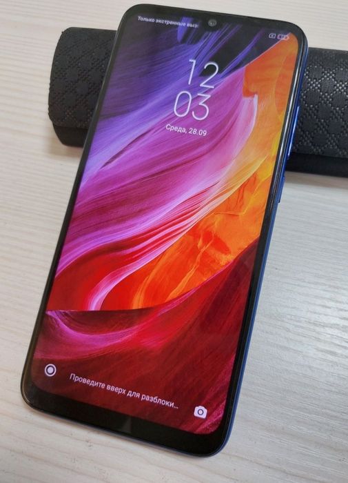 Продам Redmi note 7  4/64гб
