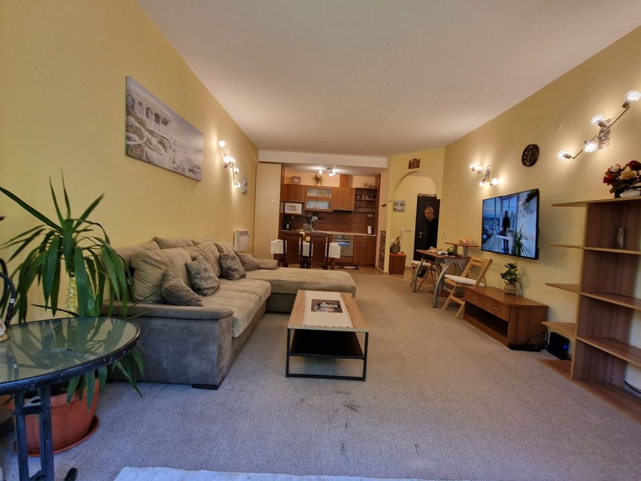 Дава се под наем Двустаен апартамент в к.к. Златни пясъци - 80 кв.м за 560 € - Снимка #7