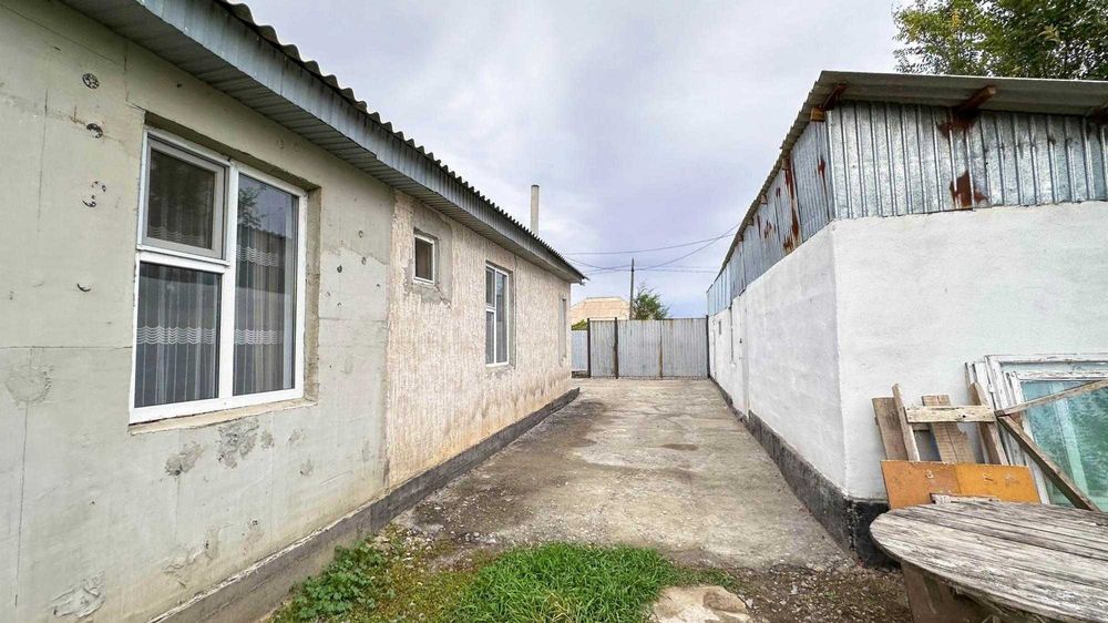 Продается 5 комнатный дом в Бугоре Ернур Империя