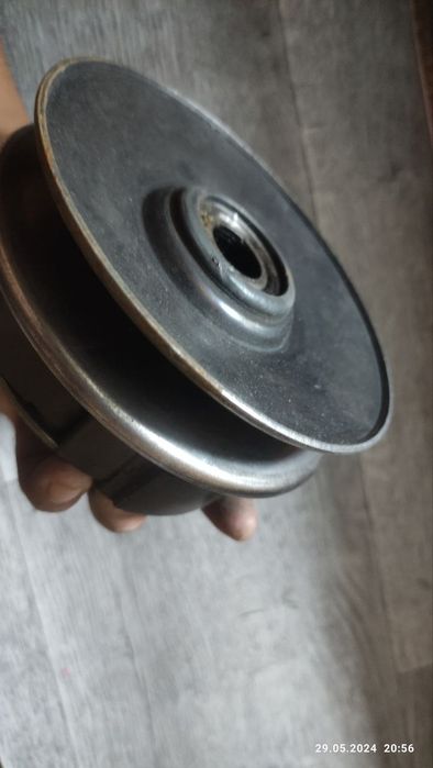 Сцепление (торкдрайвер) для китайского 150сс скутера (152QMI-157QMJ)