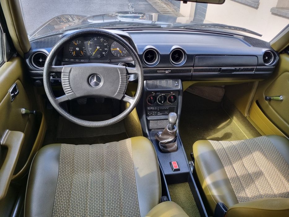 MERCEDES-BENZ E-Class 1977 — imagine 5