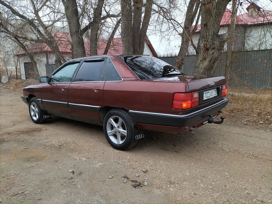 Продам Ауди 100 об 2.3