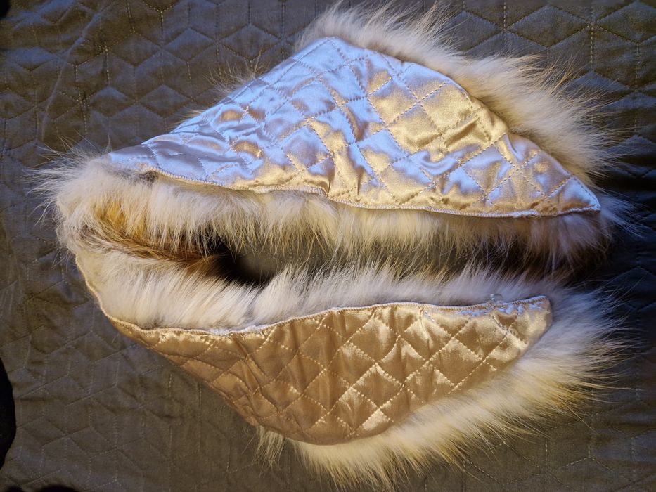 Естествена яка от лисица