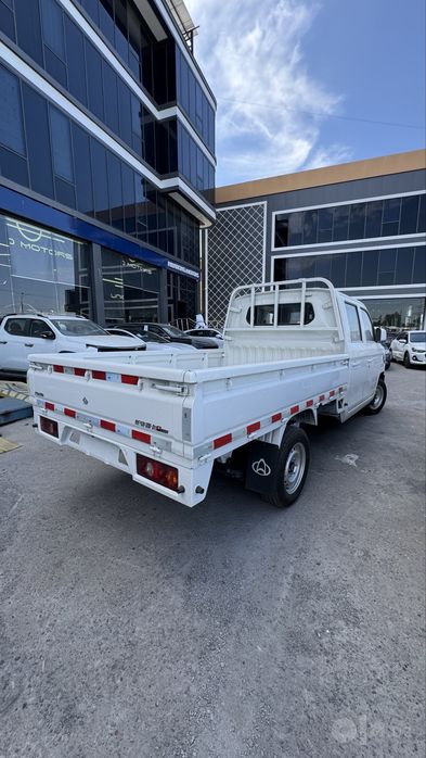 Changan Truck Plus — dubl kabina, 5 o'rin + yuk 2480 kg