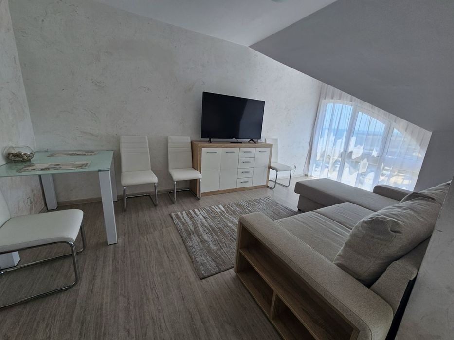 Апартамент под наем - първа линия с.Равда