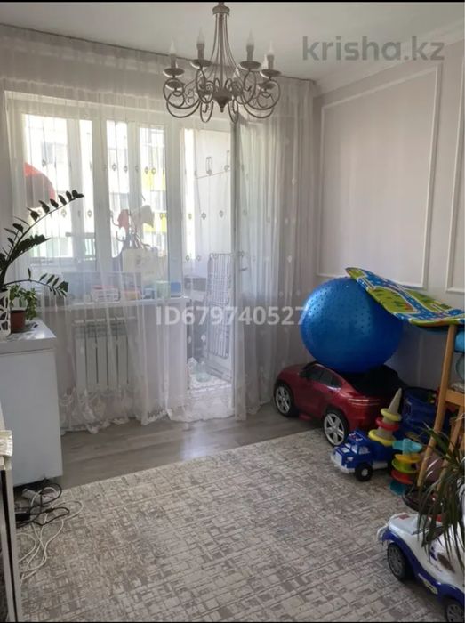 Срочно Продается 3 комнатная квартира