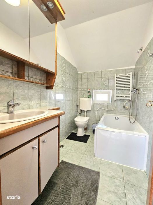 Apartemnt la casa 70 mp