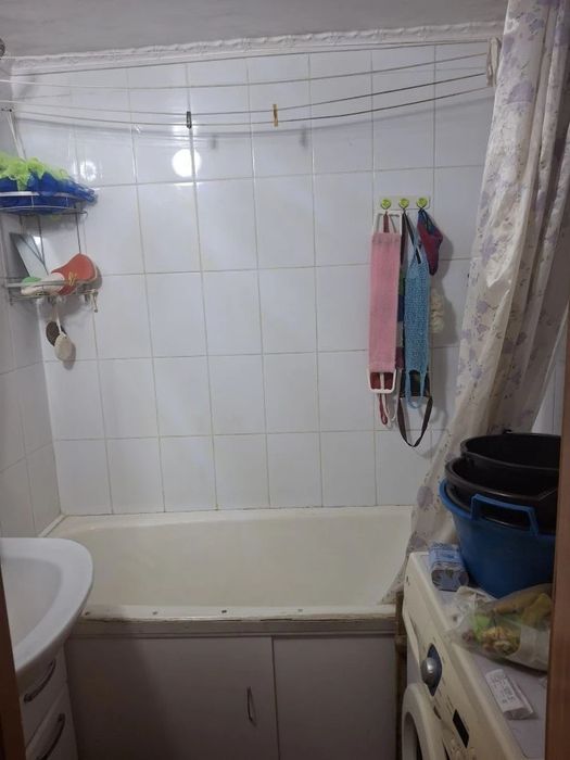 Продам квартиру 2х - Ауэзова 77