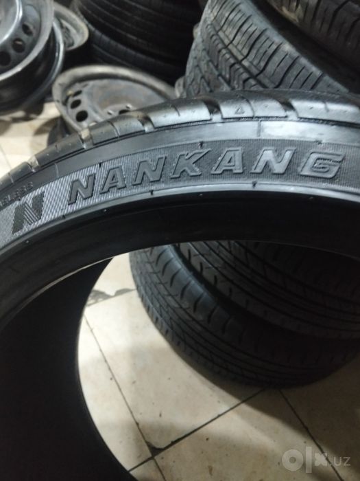 255 35 R19 1 dona shina (NANKANG)