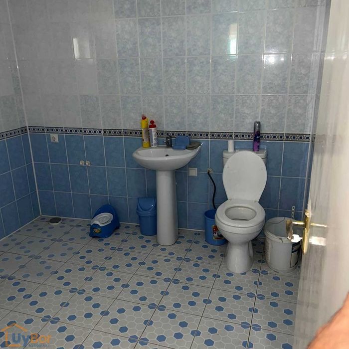 Сдаётся дом участок 12 соток.