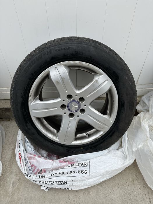 Vand roti Mercedes orginale pe 17