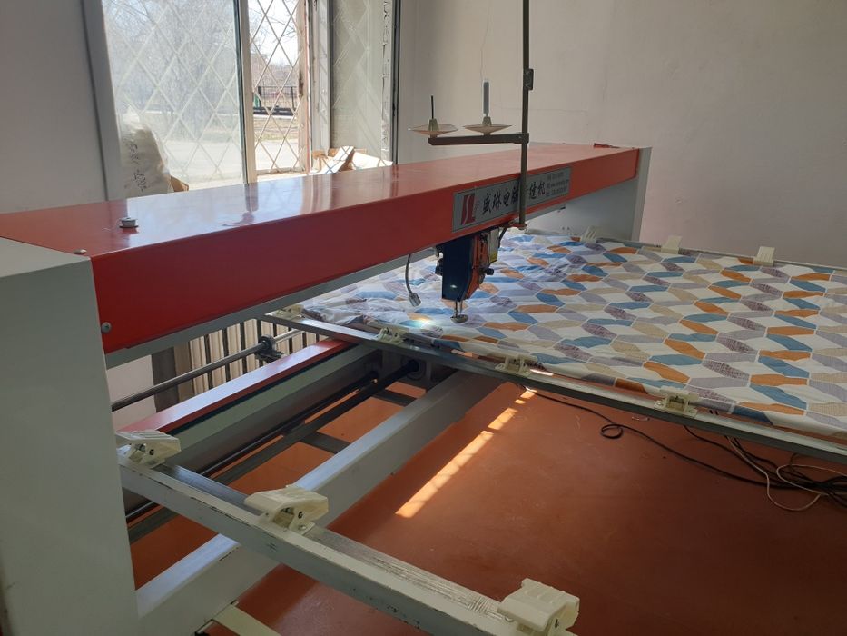 Продам швейная машина для производства одеяла