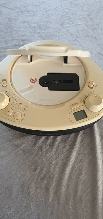 Casetofon PHILIPS cu CD player