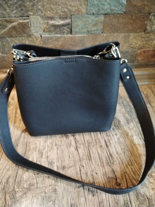 Дамски     чанти