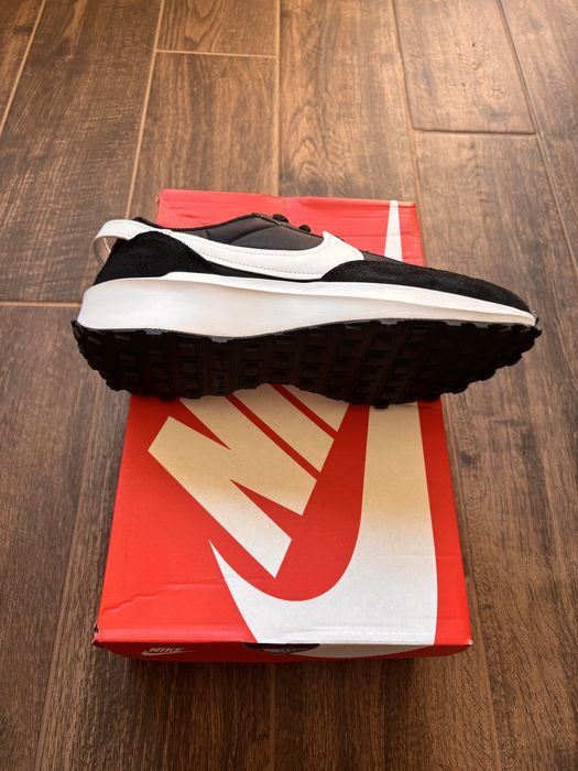 Чисто нови Nike Waffle Debut – номер 42