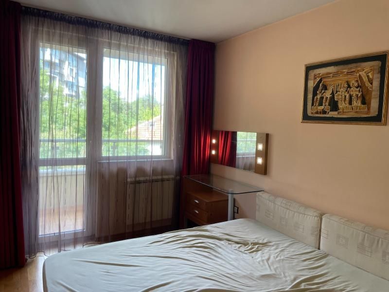 Дава се под наем Тристаен апартамент в София, Хиподрума - 108 кв.м за 750 € - Снимка #6