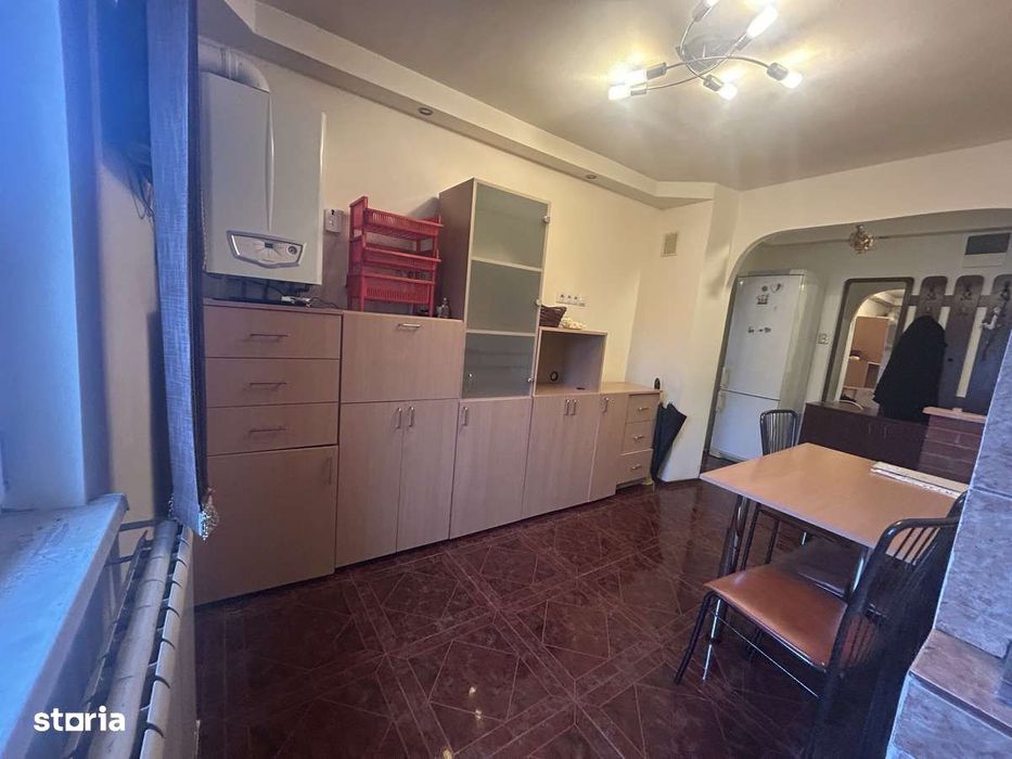 Cetății 2 camere-Decomandat -Centrala Proprie,