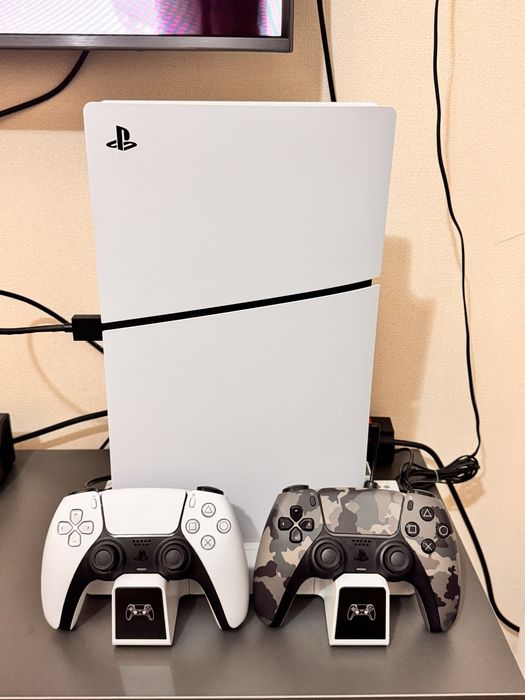Sony PS5 Slim Disc Edition 1Tb , cfi-2118 a01