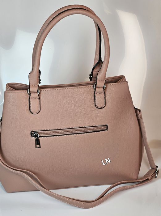 - 34% Намаление!!! Дамска чанта от еко кожа с къси и дълги дръжк