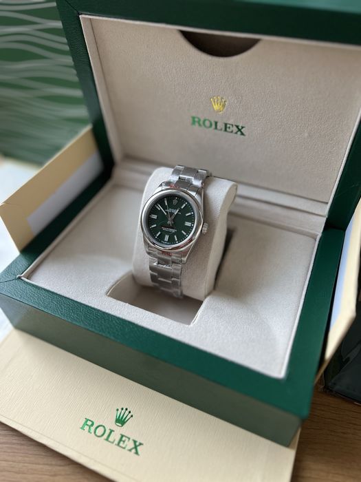Rolex Oyster Perpetual 36 mm - дамски модел