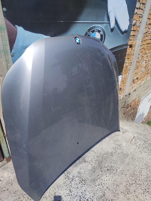 Предни капаци за БМВ Е60 Е92 Е53 имаме налични и други цветове