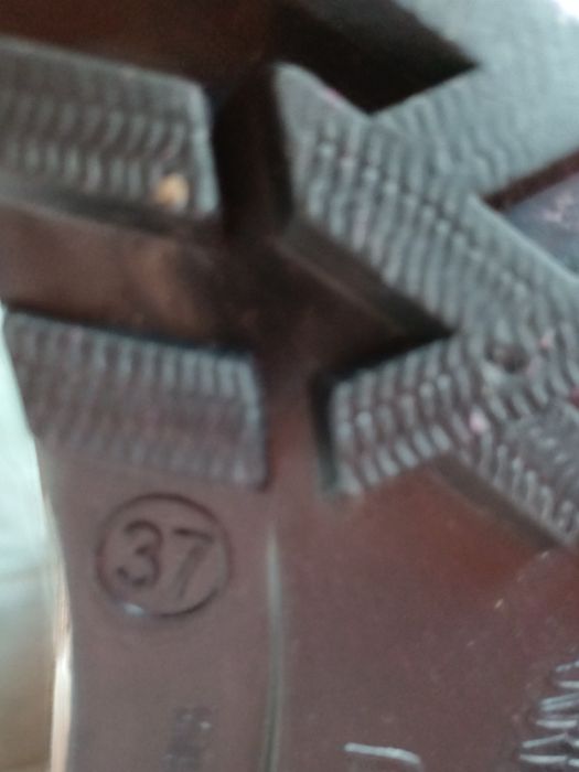 Гумени ботуши с тигрови мотиви