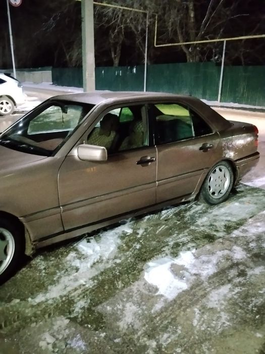 Мерседес с   180