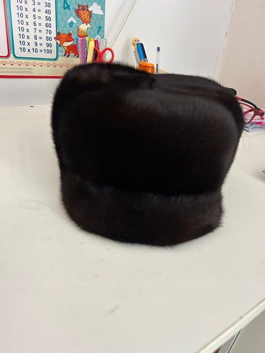 Продам норковую шапку за 10000