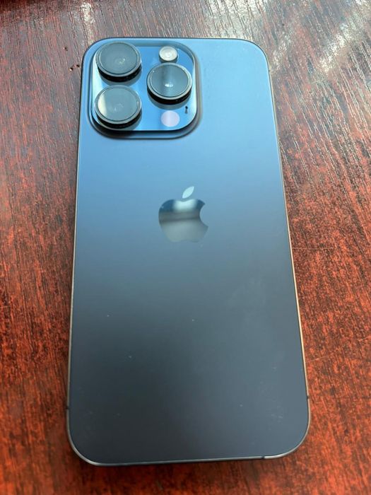 Apple IPhone 15 pro 256gb