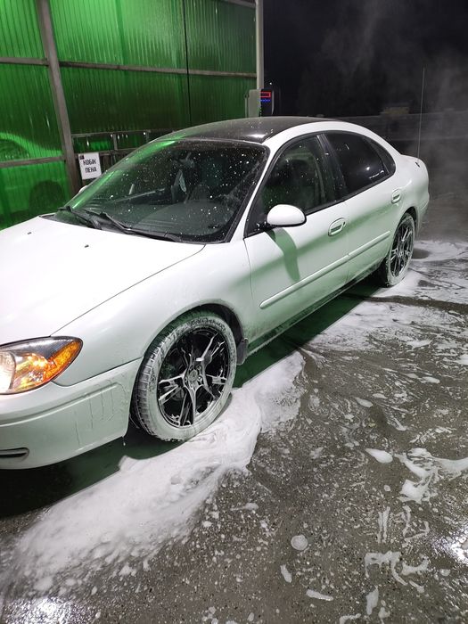 Продается форд таурус