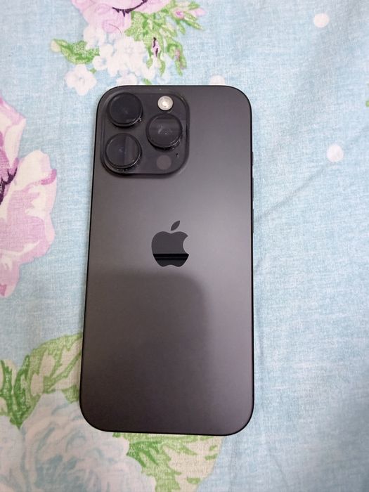 Iphone 16pro black titanium