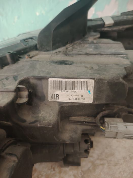 Фарове за Mitsubishi Outlander 3 - 2016 PEHV