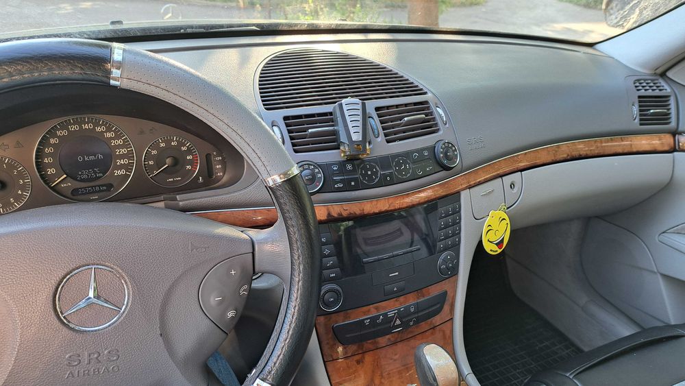 Продавам Мерцедес Е240 бензин - газ