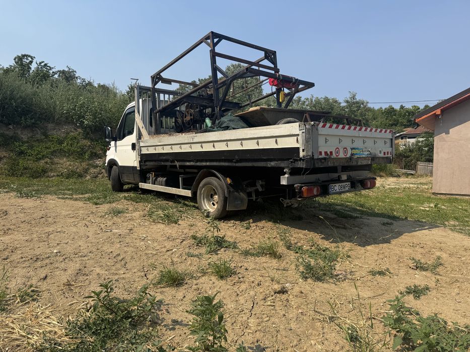Iveco 2.8 diesel / basculabil