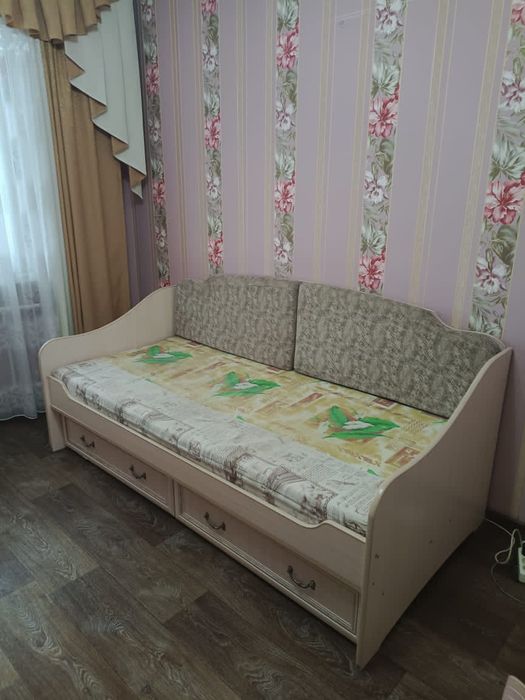 Продам детский спальный гарнитур