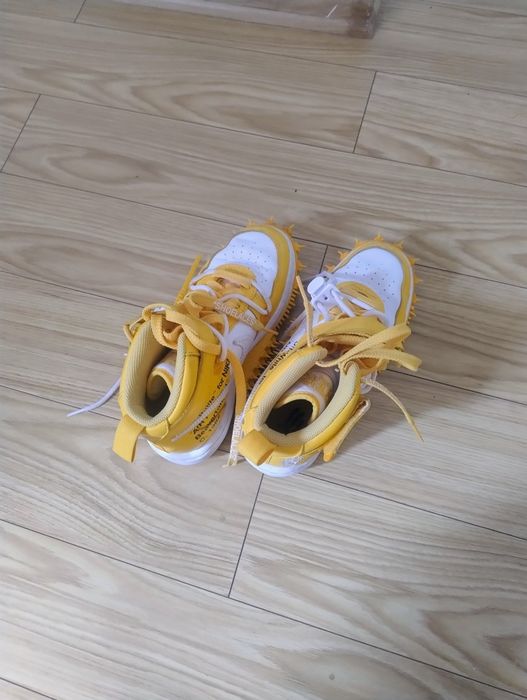 Air force one offwhite