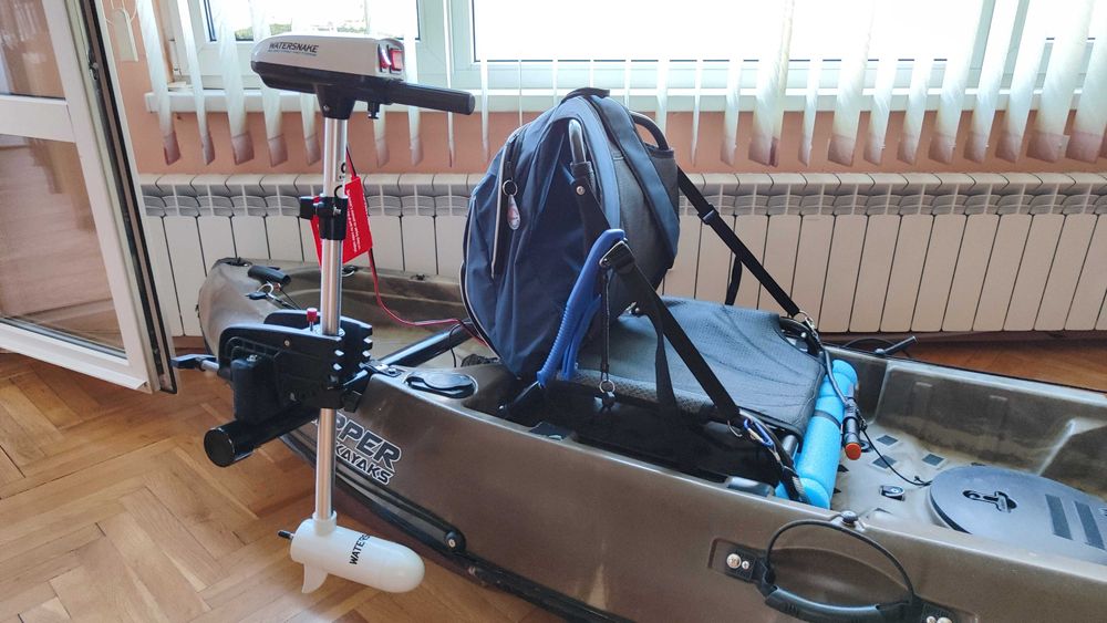 Продавам двигател за каяк/лодка Watersnake T24