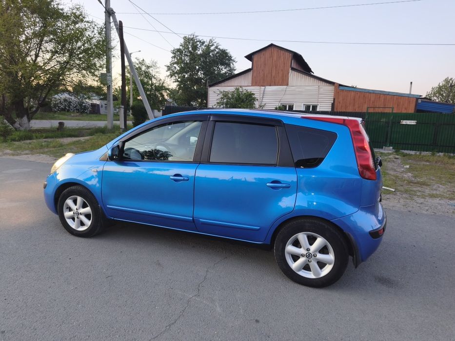 Продам надёжный автомобиль